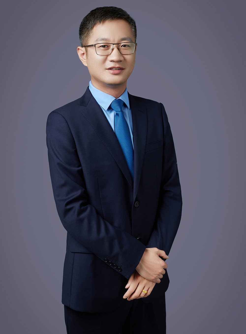 刘连东